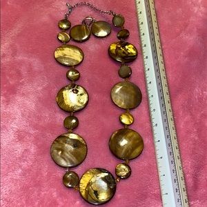 Necklace and earring set